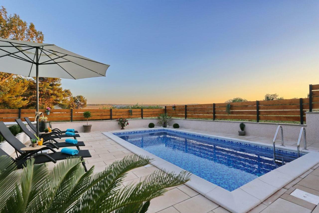 Punta Garden Pool House Villa Posedarje Exteriör bild